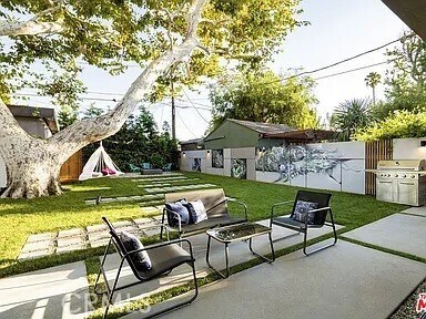 Building Photo - 12132 Otsego St