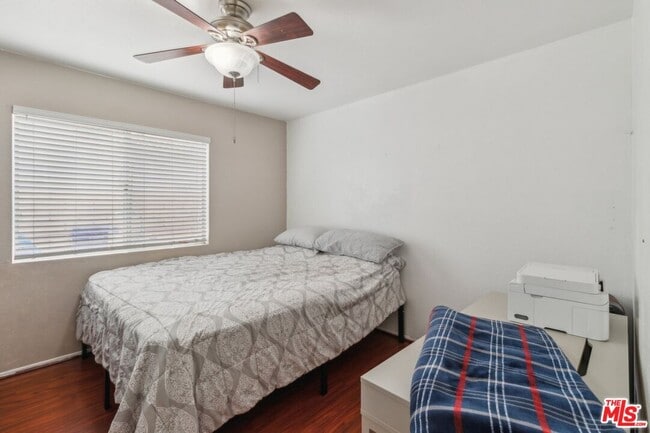 Building Photo - 2619 W Windhaven Dr