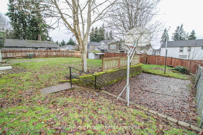 Building Photo - 19328 29th Ave SE