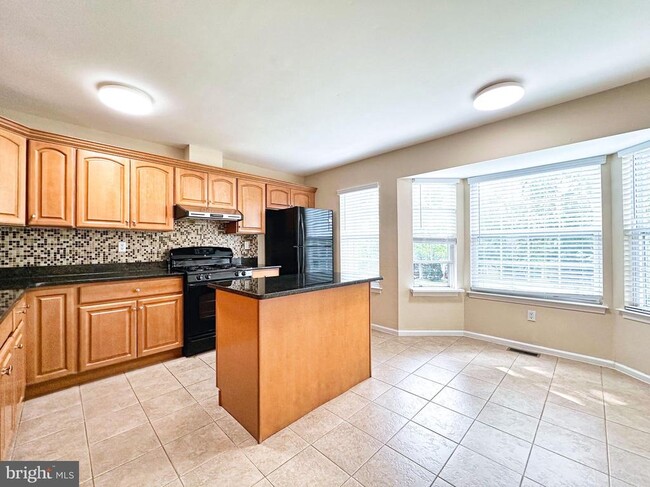 Building Photo - 1702 Old Mill Ct