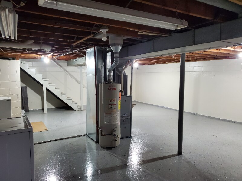 Building Photo - 5603 Barbara Ct