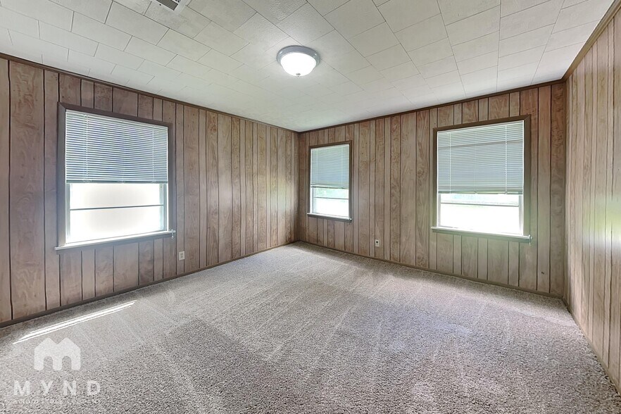 Building Photo - 7538 Vista Verde St