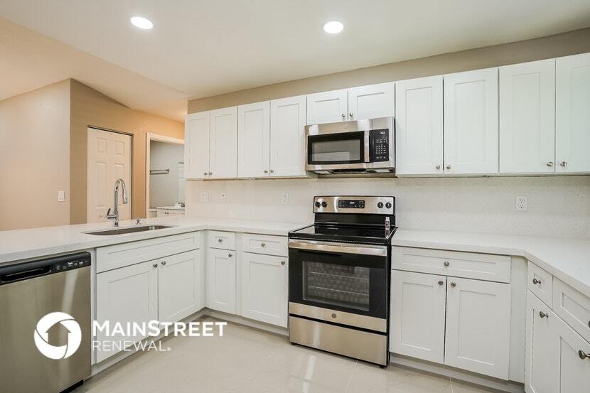 Building Photo - 5551 Benton St