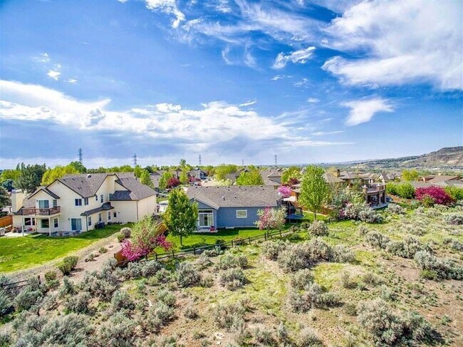 Building Photo - 4770 E Pegasus Ct