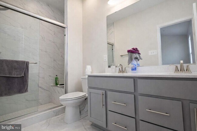 Building Photo - 210 Southwind Dr