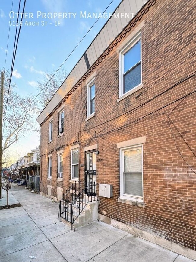 Building Photo - 5128 Arch St