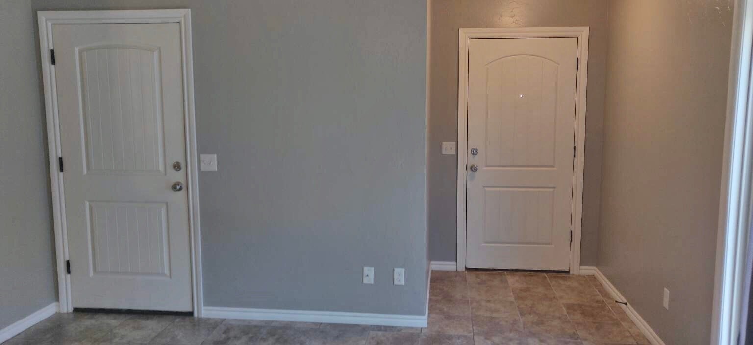 Building Photo - 205 Ashley Dr