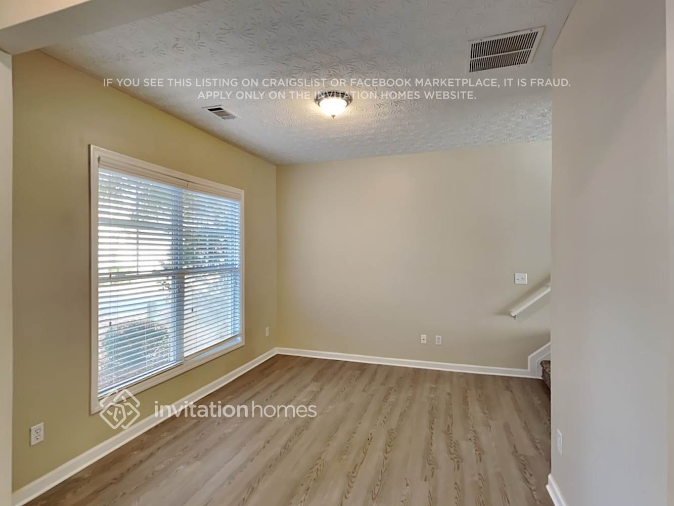 Building Photo - 807 Inkberry Rd