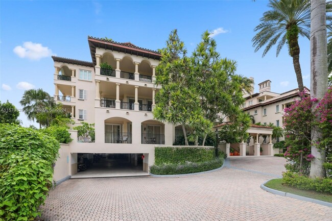 Building Photo - 19144 Fisher Island Dr