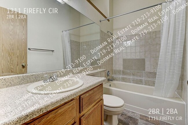Building Photo - 1311 Firefly Cir