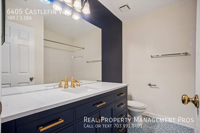 Building Photo - 6405 Castlefin Way