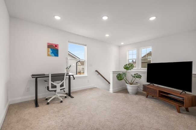 Building Photo - New Construction in a Great Neighborhood