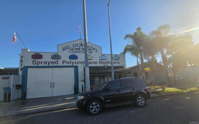 Building Photo - 2661 Commercial St