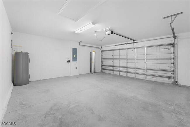 Building Photo - 4138 E Gator Cir