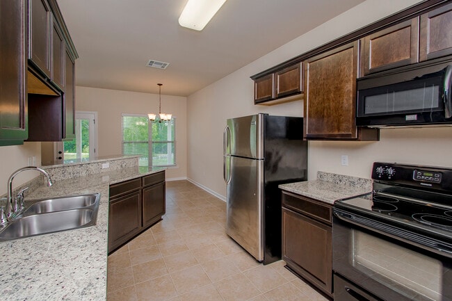 Building Photo - 42228 Marblestone Ave