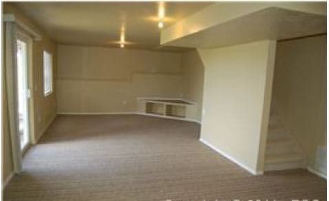 Building Photo - Single Family Home For Rent