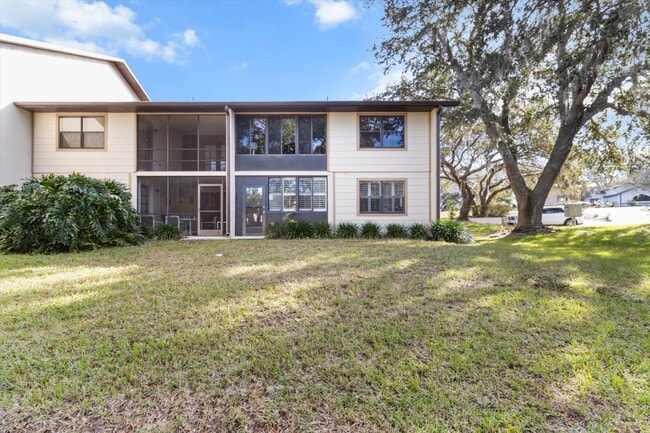 Building Photo - 219 E Hartford St