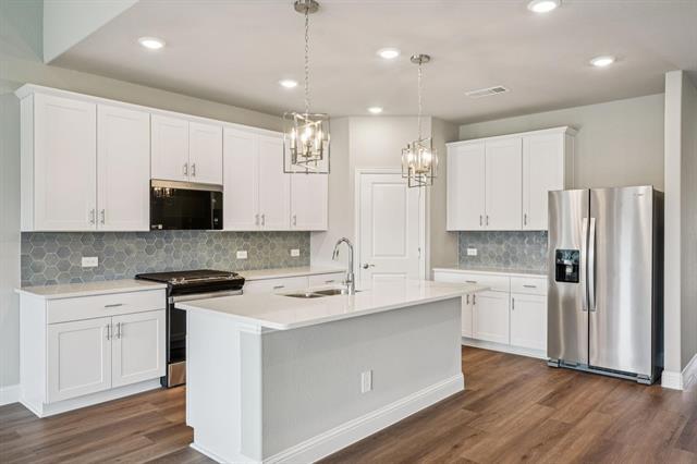 Building Photo - 714 London Town Ln