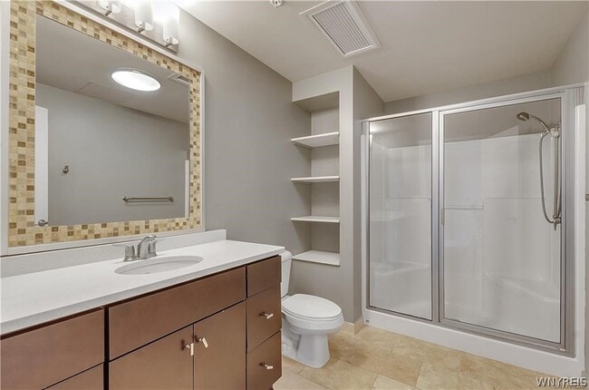 Building Photo - 2917 Main St