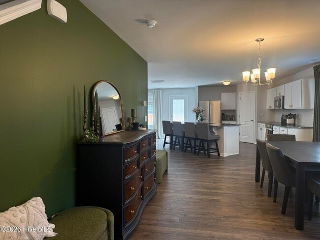 Building Photo - 765 Conductor Ct