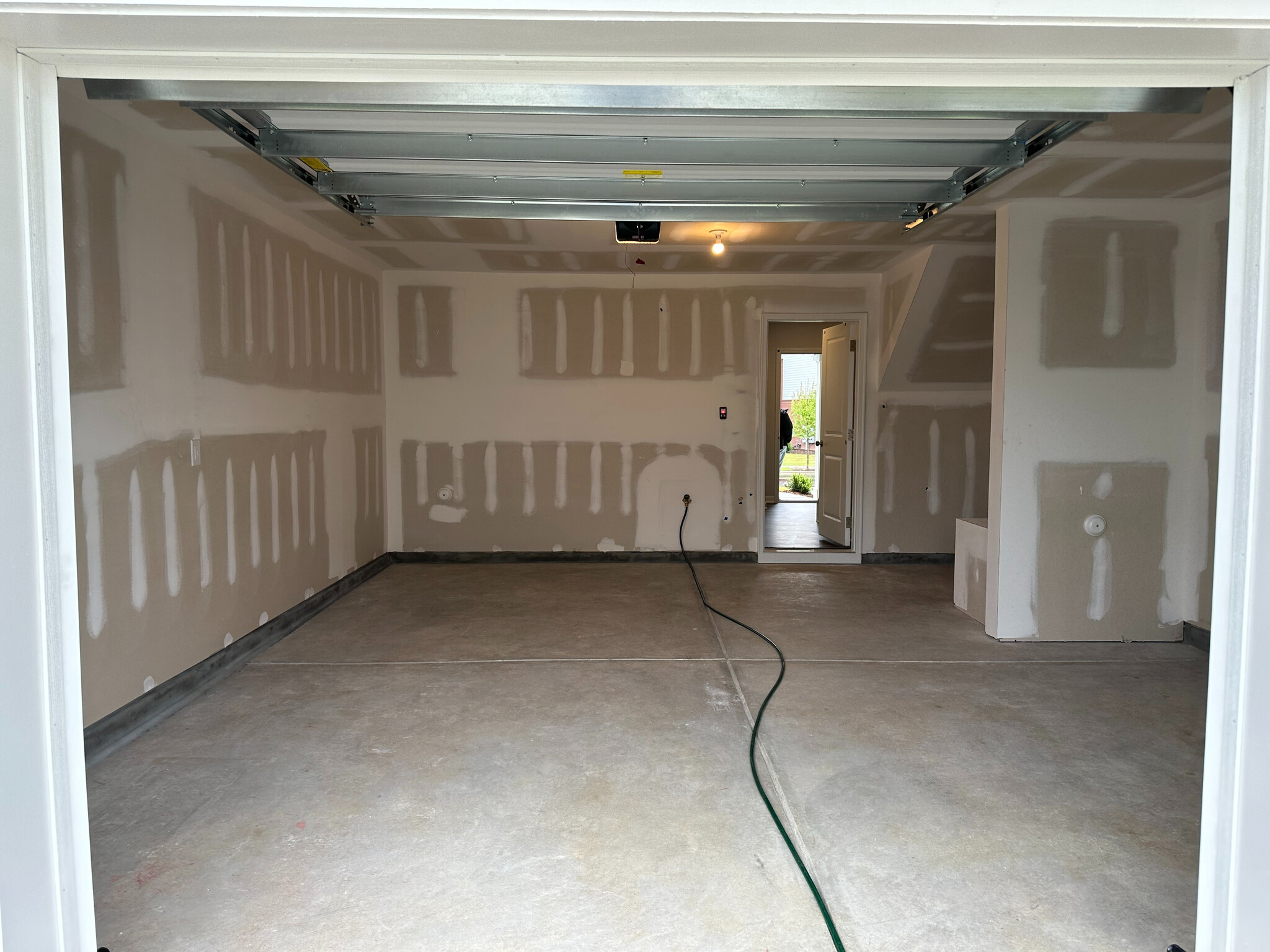 Building Photo - Room in Townhome on Kasota Ln