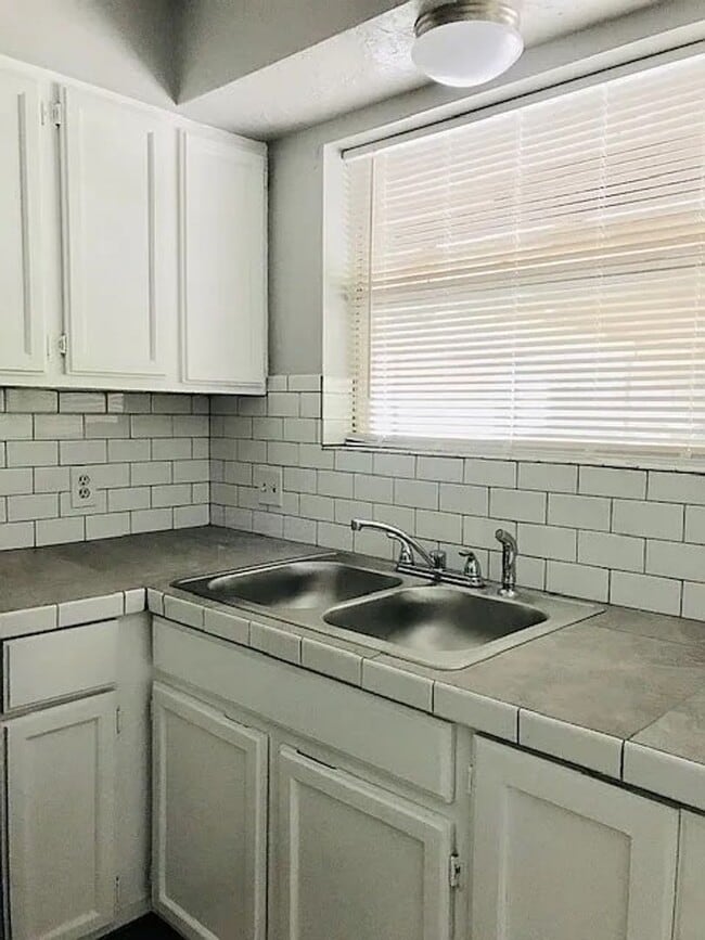 Building Photo - Ideal Home in McAllen!