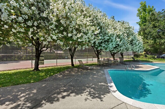 Building Photo - Single Level Luxury Home in Carmichael