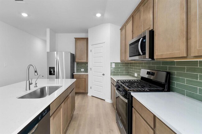 Building Photo - 496 El Capitan Lp