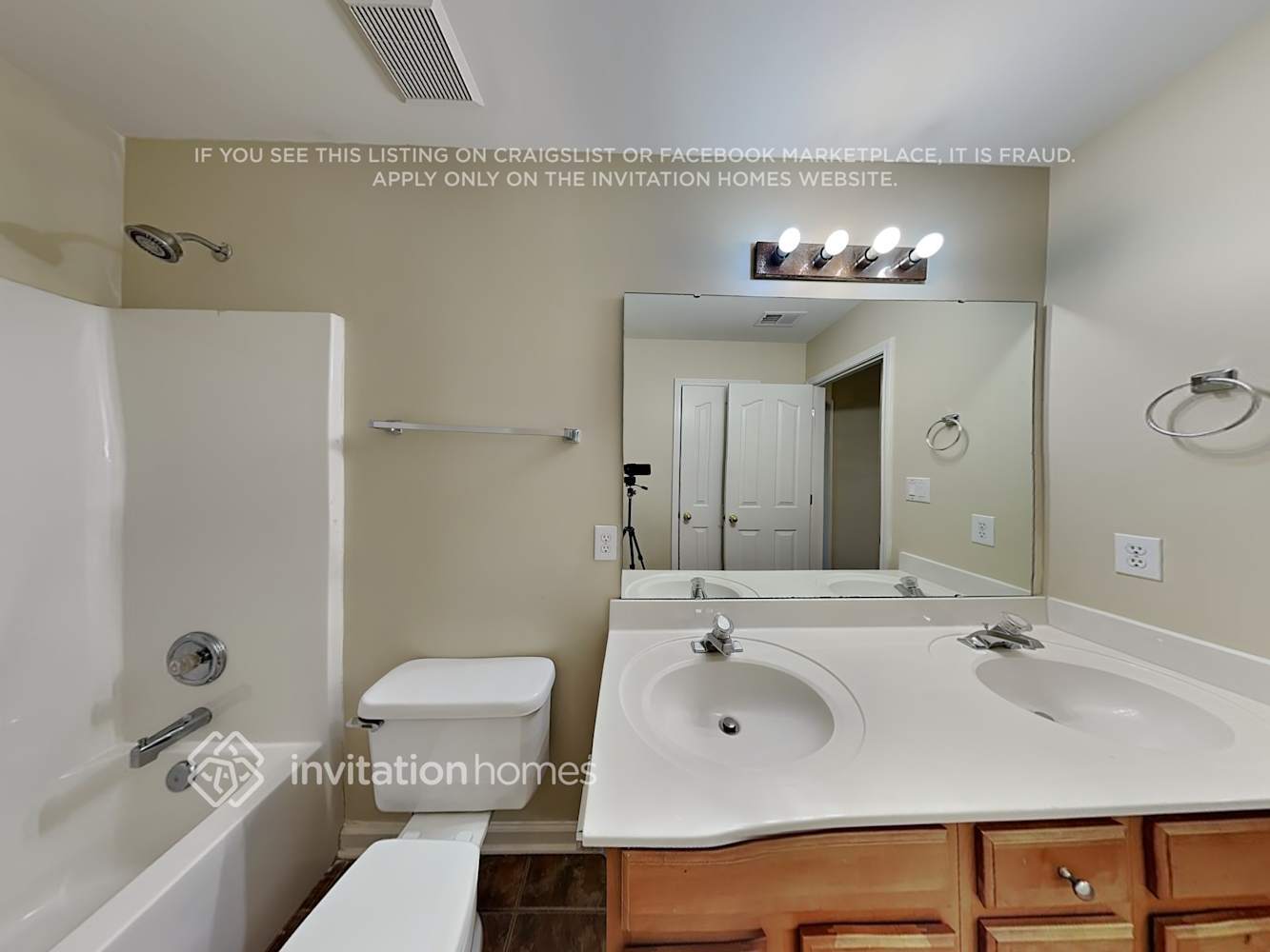 Building Photo - 3003 Early Rise Ave