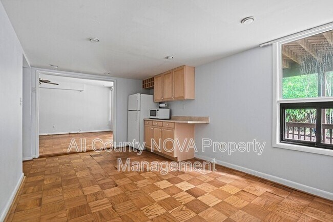 Building Photo - 8108 Timber Valley Ct