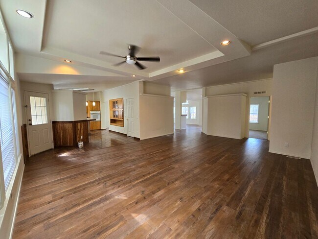 Building Photo - 4161 W Foothill Dr