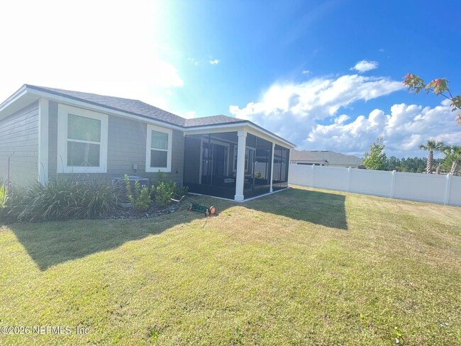 Building Photo - 504 Blue Daze St