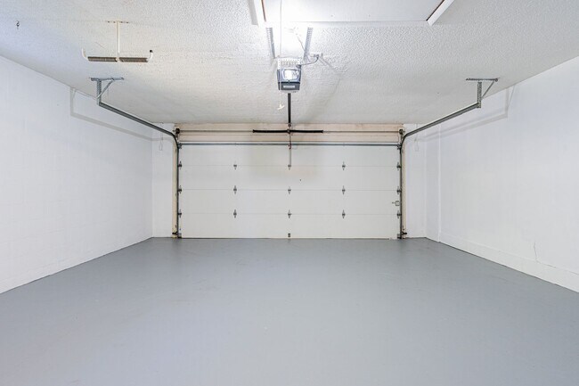 Building Photo - Charming 3-Bedroom Home in Port Orange for Rent!