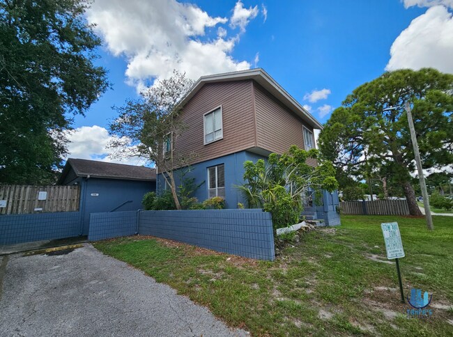 Building Photo - 7610 W Powhatan Ave