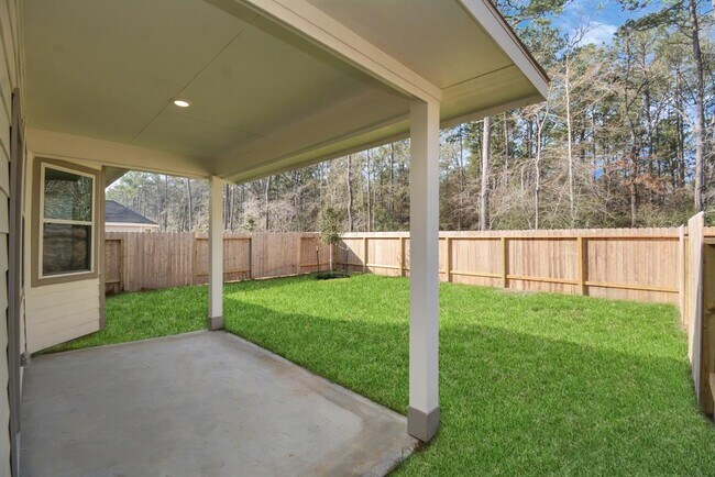 Building Photo - 2260 Raider Dr