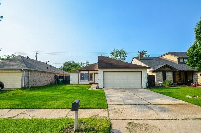 Primary Photo - 8231 Furlong Ln