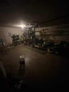 Building Photo - Bixby