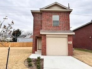 Building Photo - New 3 bedroom 2 1/2 bath home - Move in Deposit-Free! (If Qualified)