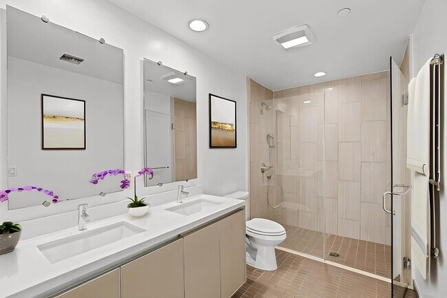 Building Photo - 5308 Sepulveda Blvd