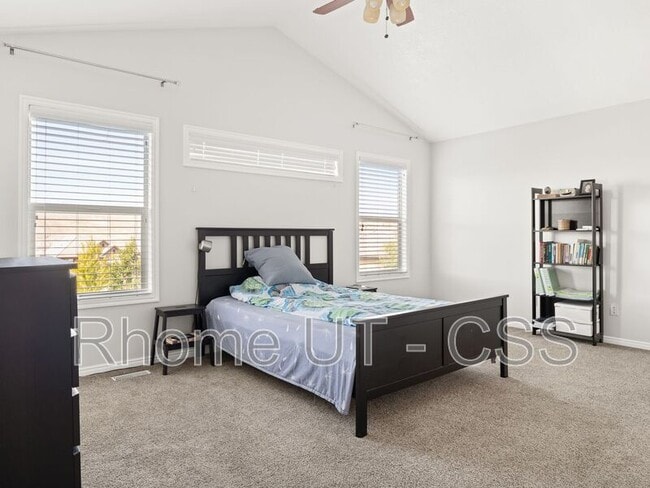 Building Photo - 2698 W Shady Hollow Ln