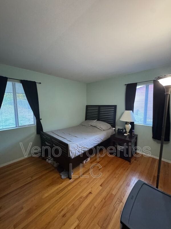 Building Photo - 13 Orenda Spring Dr