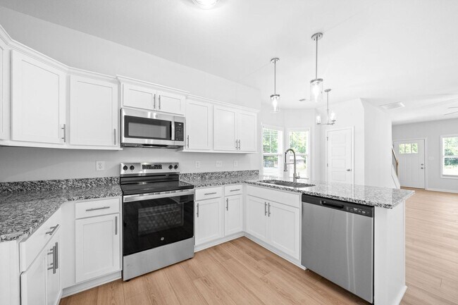 Building Photo - 2 Bedroom Condo For Rent Near Riverside Dr...