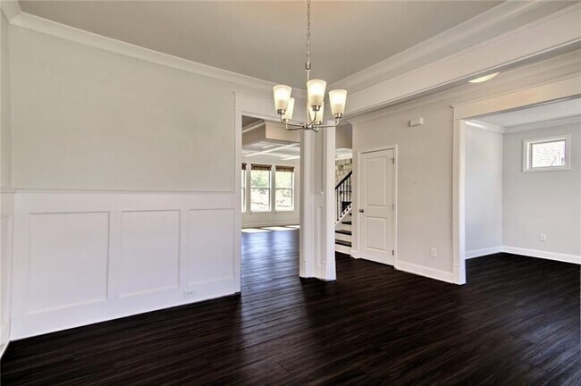 Building Photo - 7107 Branch Creek Cove