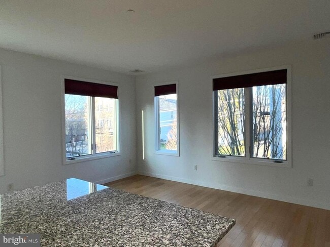 Building Photo - 190 Witherspoon St