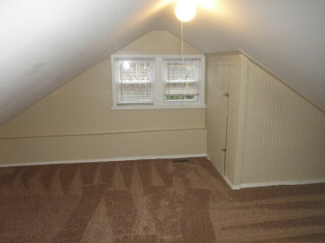 Building Photo - 3802 Biddison Ln