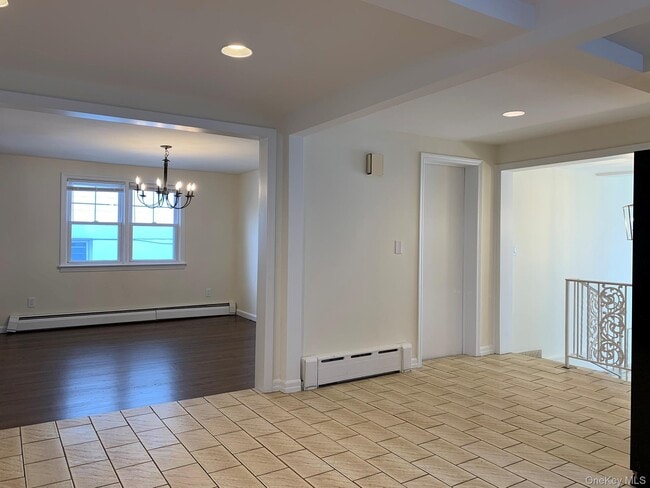 Building Photo - 24 Hall Ave