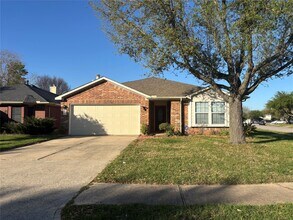 Building Photo - 2727 Chatford Hollow Ln