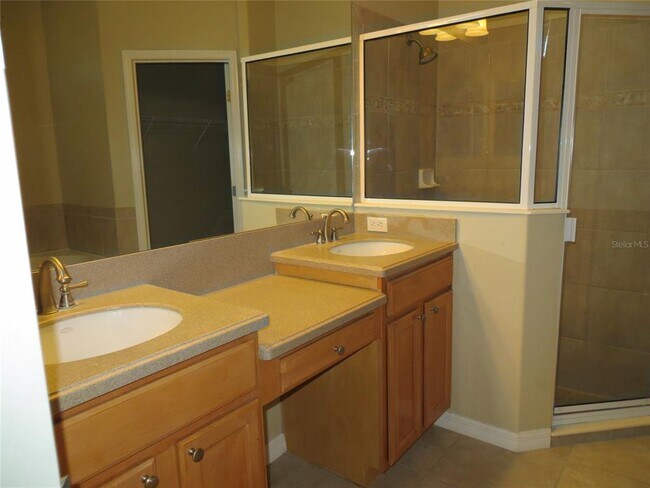 Building Photo - 5303 Cape Hatteras Dr