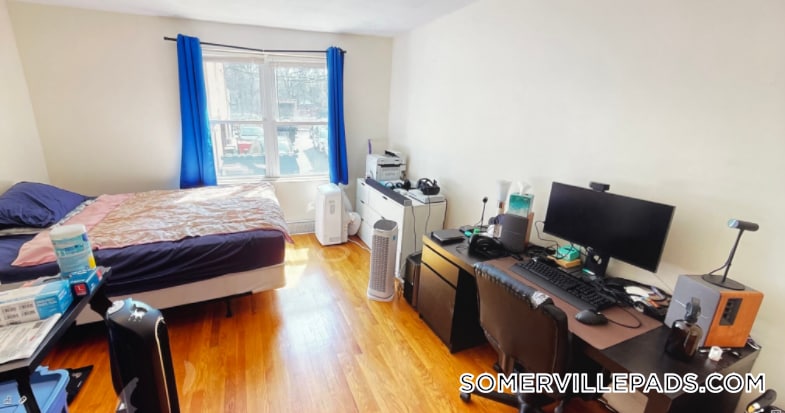 Building Photo - 402 Highland Ave