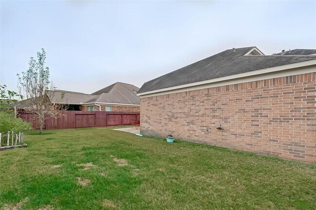 Building Photo - 15023 Russet Bend Ln